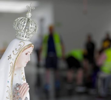 Tysiące pielgrzymów rozpoczynają się obecnie podróż wiary do Fatima