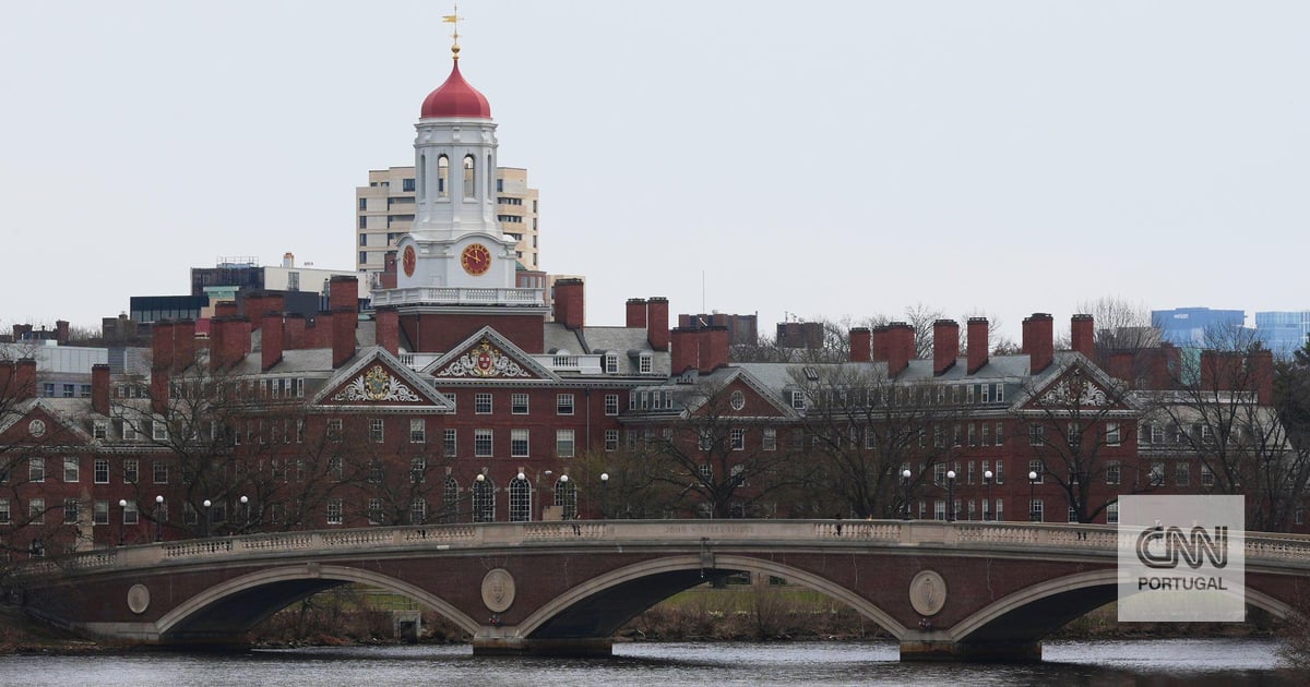 Trump uniemożliwia Harvardowi posiadanie studentów zagranicznych