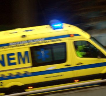 INEM mówi, że „zwykła odpowiedź” otrzymała kobietę, która zmarła podczas zaciemnienia
