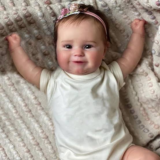 Babies Reborn: Psychiatra wyjaśnia ryzyko traktowania ich jako prawdziwego